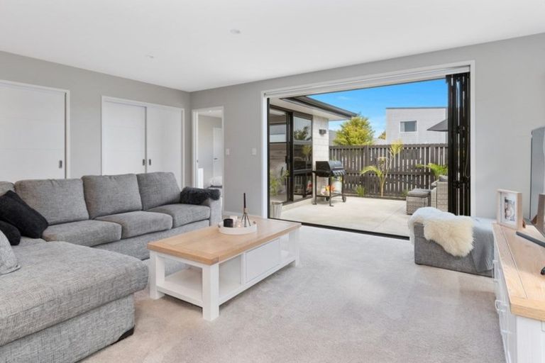 Photo of property in 3 Teachers Court, Papamoa Beach, Papamoa, 3118