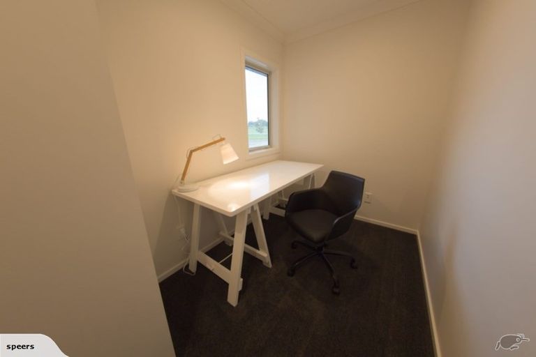 Photo of property in 19 Clare Court, Maewa, Feilding, 4777