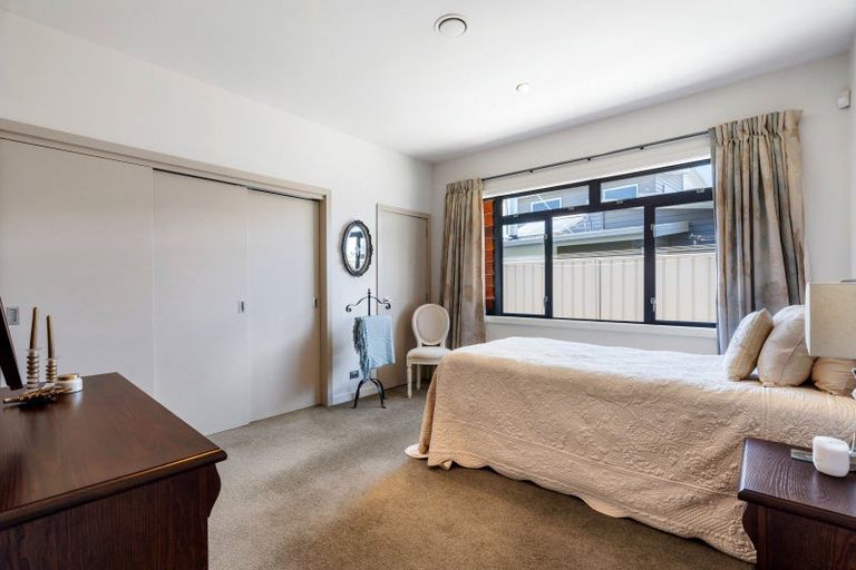 Photo of property in 58 Merlot Drive, Greenmeadows, Napier, 4112