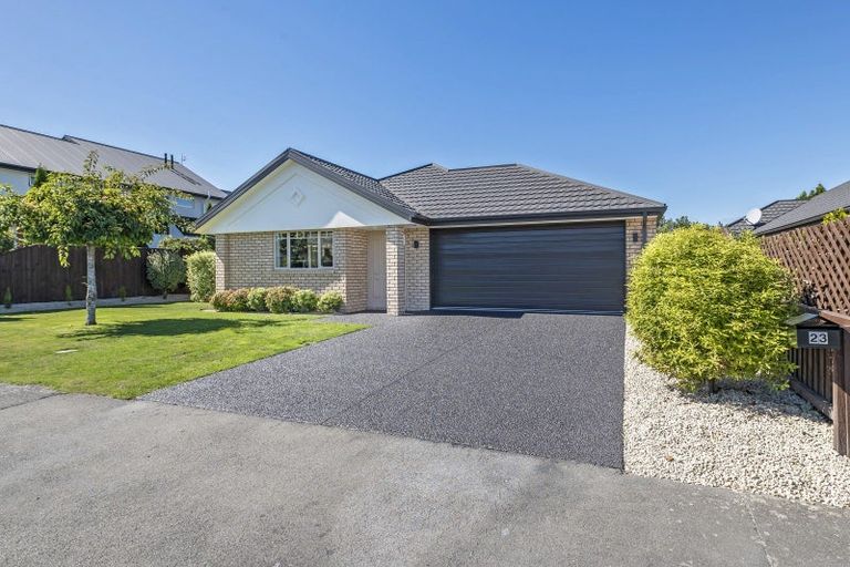 Photo of property in 23 Date Crescent, Aidanfield, Christchurch, 8025