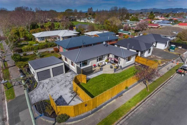 Photo of property in 18 Fatima Street, Redwood, Christchurch, 8051