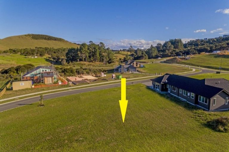 Photo of property in 5 Powhiri Place, Wharekaho, Whitianga, 3510