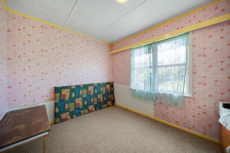 Photo of property in 8 Plumley Crescent, Mangere, Auckland, 2022