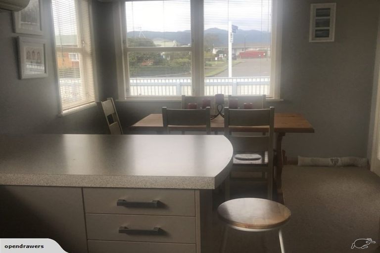 Photo of property in 9 Cardiff Street, Levin, 5510