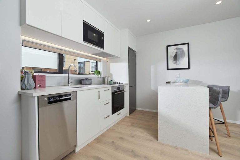 Photo of property in 4/23 Parson Lane, Papatoetoe, Auckland, 2025