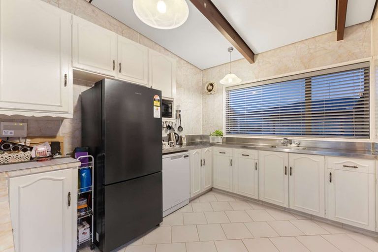 Photo of property in 8 Rewa Street, Inglewood, 4330