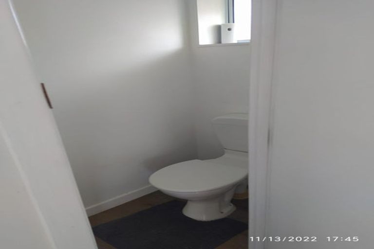 Photo of property in 26 Rosier Road, Glen Eden, Auckland, 0602