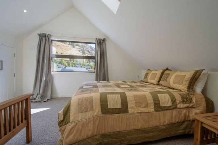 Photo of property in 6 Westwell Lane, Lower Shotover, Queenstown, 9371