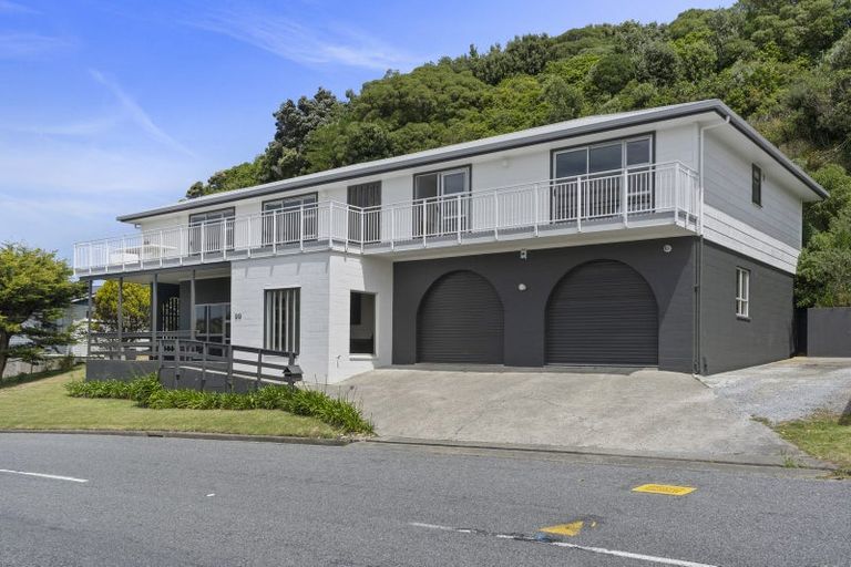 Photo of property in 99 Akaroa Drive, Maupuia, Wellington, 6022
