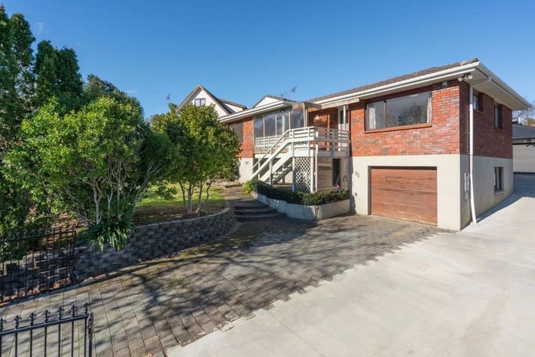 Photo of property in 65 Kurnell Drive, Botany Downs, Auckland, 2010