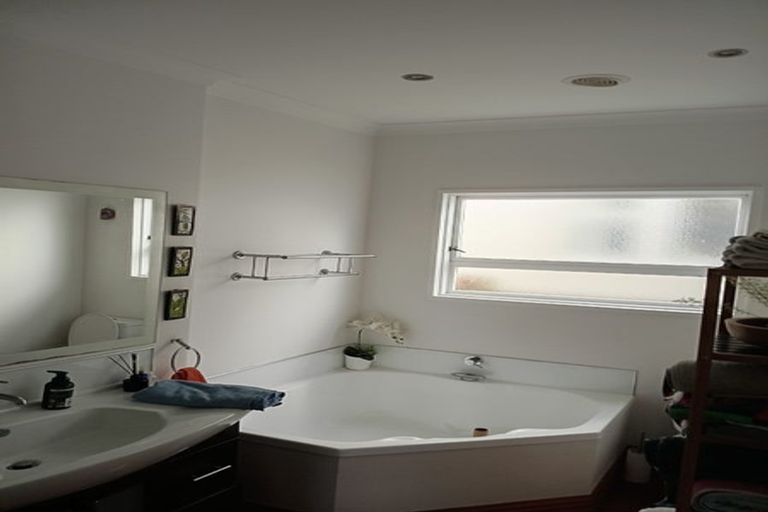 Photo of property in 12 Hohiria Road, Hataitai, Wellington, 6021