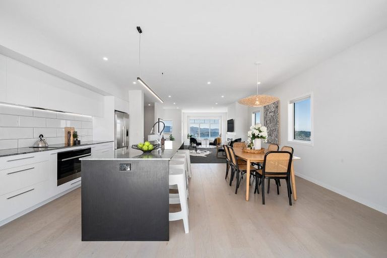 Photo of property in 5/74 Jubilee Road, Khandallah, Wellington, 6035