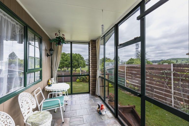 Photo of property in 11 Church Lane, Waipukurau, 4200