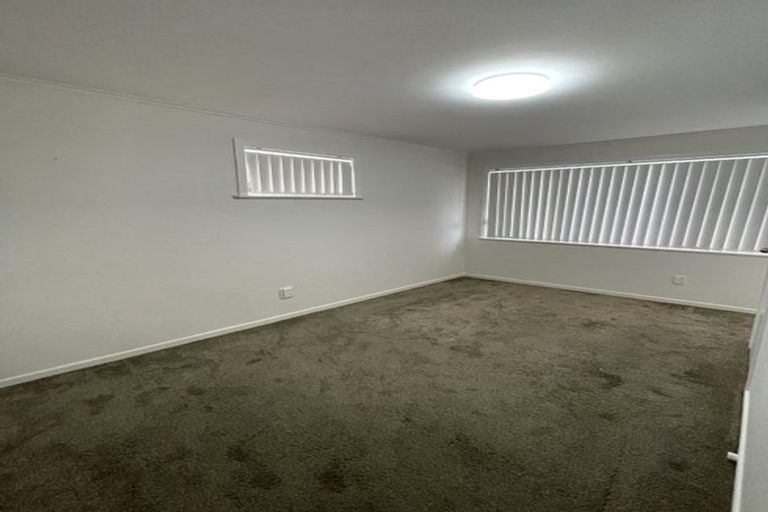 Photo of property in 69 Russell Road, Manurewa, Auckland, 2102