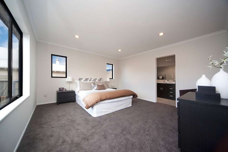 Photo of property in 44 Salisbury Road, Birkdale, Auckland, 0626