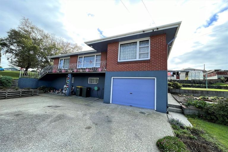 Photo of property in 23 Lowestoft Street, Balclutha, 9230