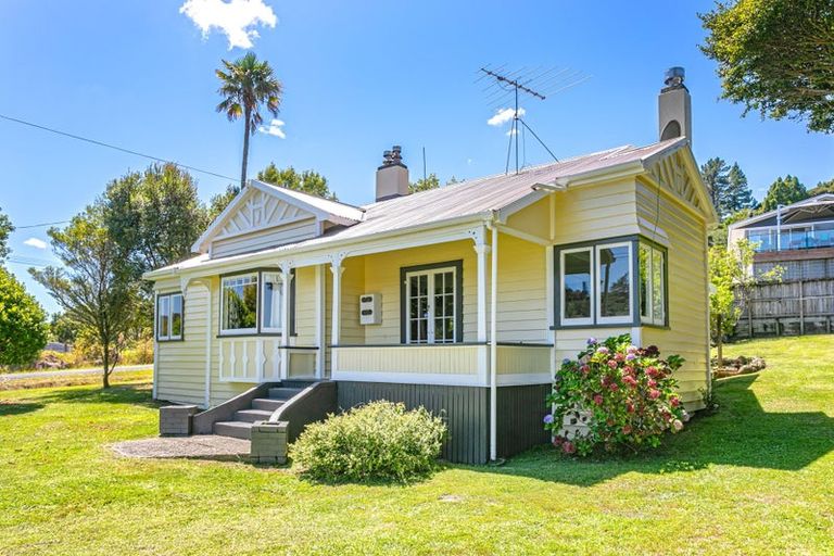 Photo of property in 34 Main Street, Coromandel, 3506