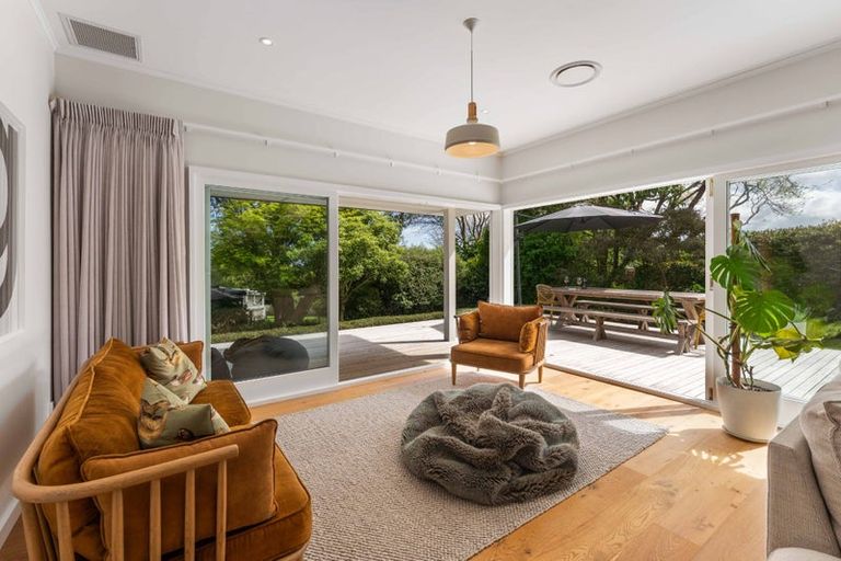 Photo of property in 50 Huia Street, Waikanae, 5036
