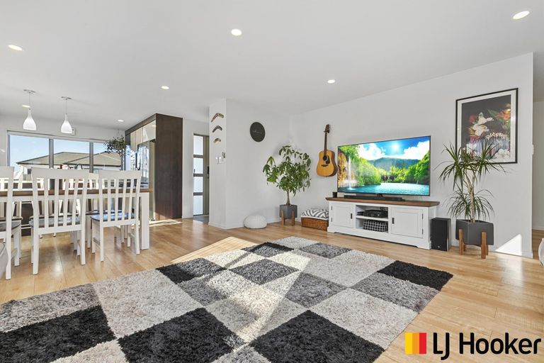 Photo of property in 38 Tawhiti Road, Pukekohe, 2120