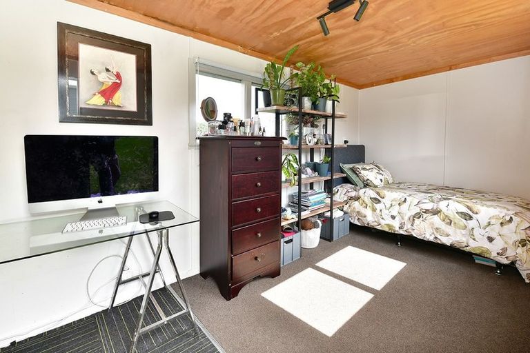 Photo of property in 1339 Whangaparaoa Road, Army Bay, Whangaparaoa, 0930