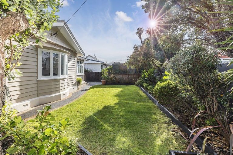 Photo of property in 34 Ventnor Street, Seatoun, Wellington, 6022