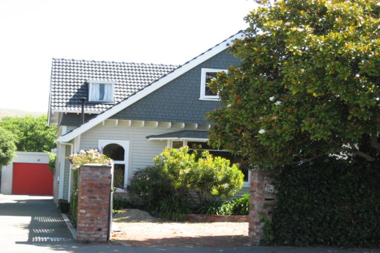 Photo of property in 120 Nayland Street, Sumner, Christchurch, 8081