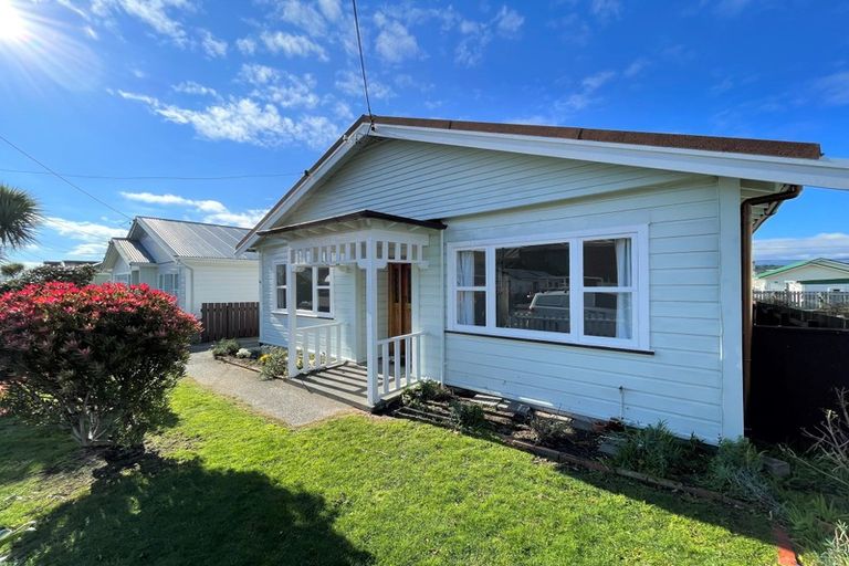 Photo of property in 61 Ross Street, Kilbirnie, Wellington, 6022