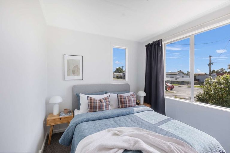 Photo of property in 14 Oxford Street, East Gore, Gore, 9710