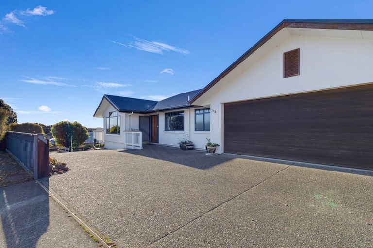 Photo of property in 102 Fergusson Street, Stoke, Nelson, 7011