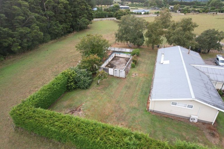 Photo of property in 194 Muhunoa Road East, Ohau, Levin, 5570