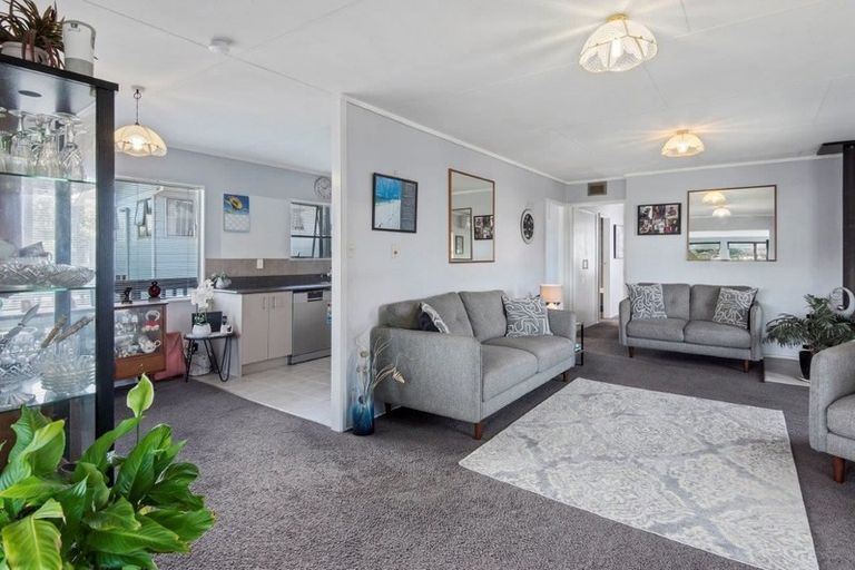 Photo of property in 34 Eden Terrace, Te Kamo, Whangarei, 0112