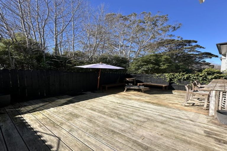 Photo of property in 7/22 Northcross Drive, Oteha, Auckland, 0632