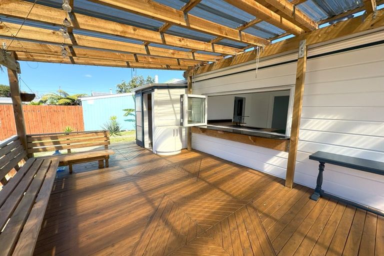 Photo of property in 18 Tay Street, Whanganui, 4500