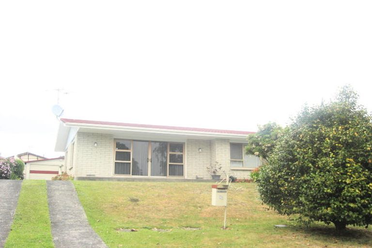 Photo of property in 28 Hookey Drive, Te Puke, 3119