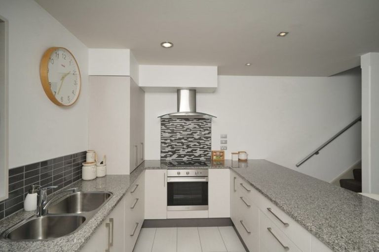 Photo of property in 104a Strickland Street, Sydenham, Christchurch, 8023