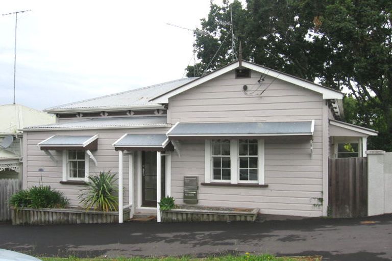 Photo of property in 23 Anglesea Street, Freemans Bay, Auckland, 1011