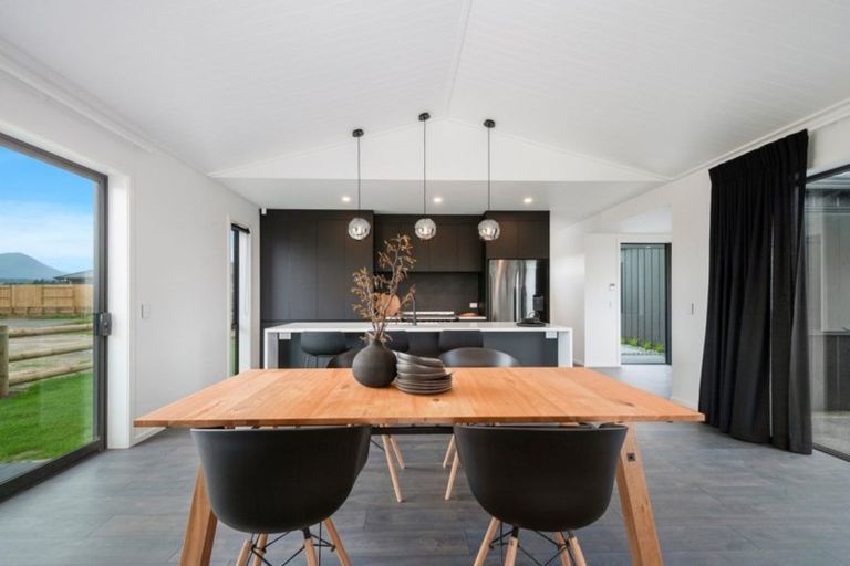 Photo of property in 11 Kara Place, Wharewaka, Taupo, 3330