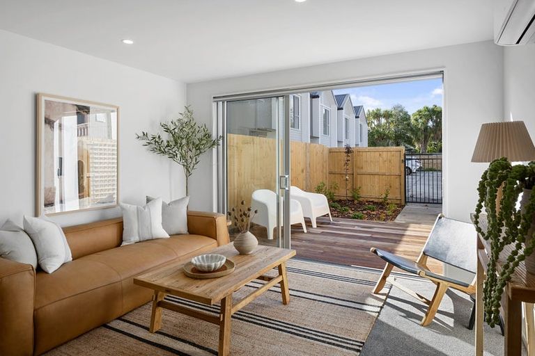 Photo of property in 4/21 Linwood Avenue, Linwood, Christchurch, 8011