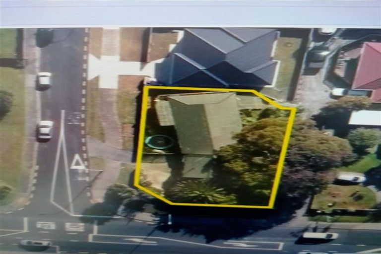 Photo of property in 690 Whangaparaoa Road, Stanmore Bay, Whangaparaoa, 0932