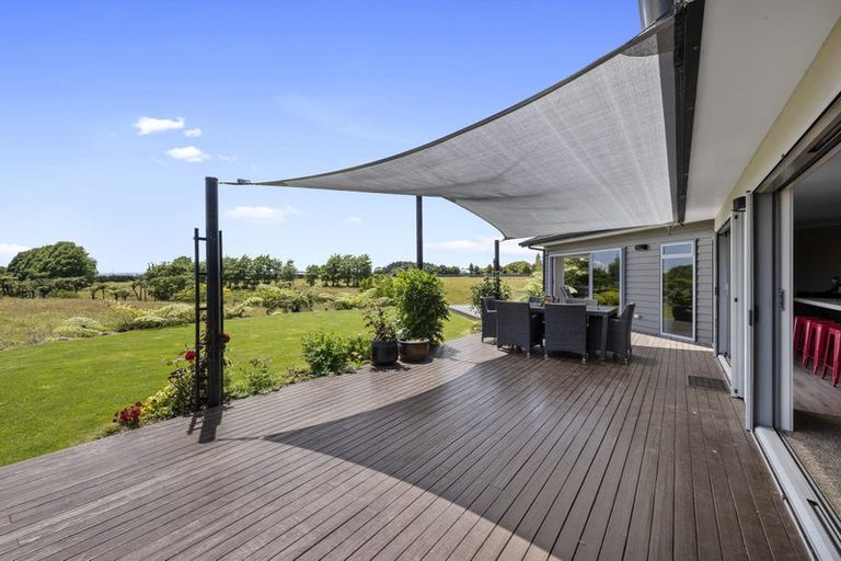 Photo of property in 39 Matarikoriko Road, Brixton, Waitara, 4382