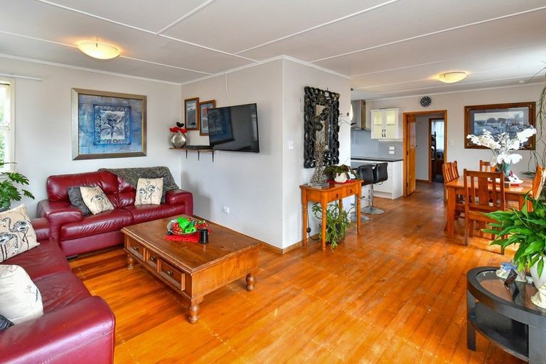Photo of property in 1187 East Coast Road, Whakatiwai, Pokeno, 2473