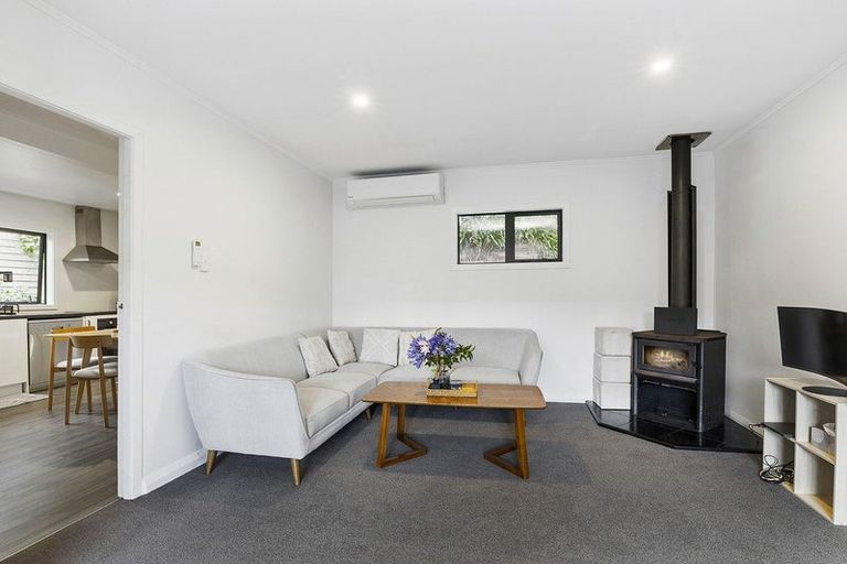 Photo of property in 58 Cluny Road, Plimmerton, Porirua, 5026