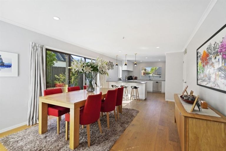 Photo of property in 6b Highgate Avenue, Merivale, Christchurch, 8014