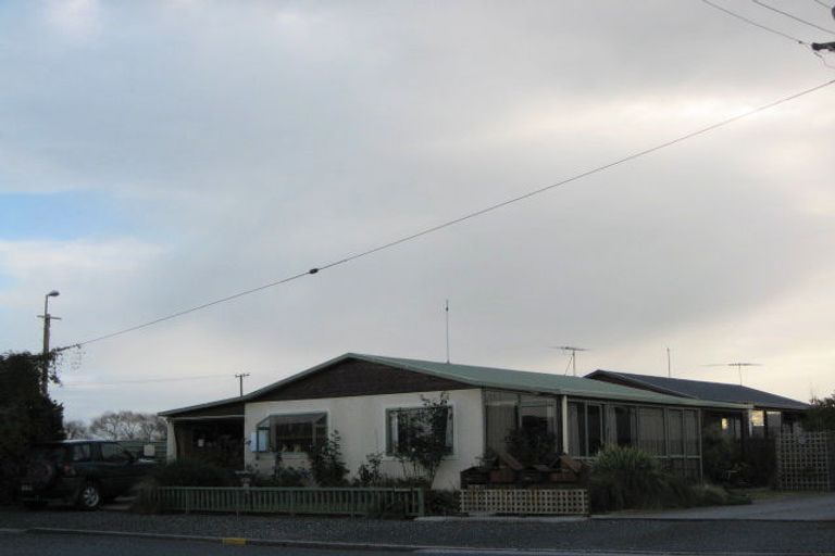 Photo of property in 50d Lanark Street, Balclutha, 9230