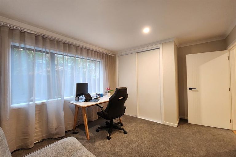 Photo of property in 278a Glenvar Road, Torbay, Auckland, 0630