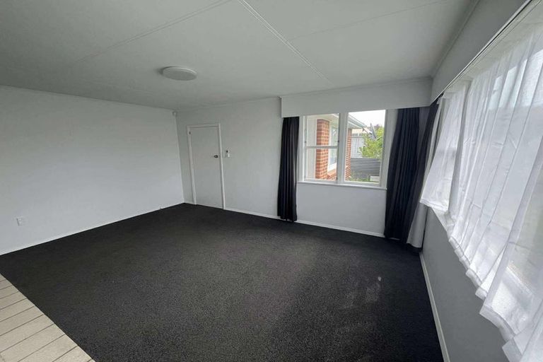 Photo of property in 30 Pembroke Street, Highbury, Palmerston North, 4412