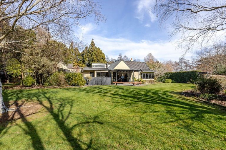 Photo of property in 97 Adelaide Road, Dannevirke, 4930