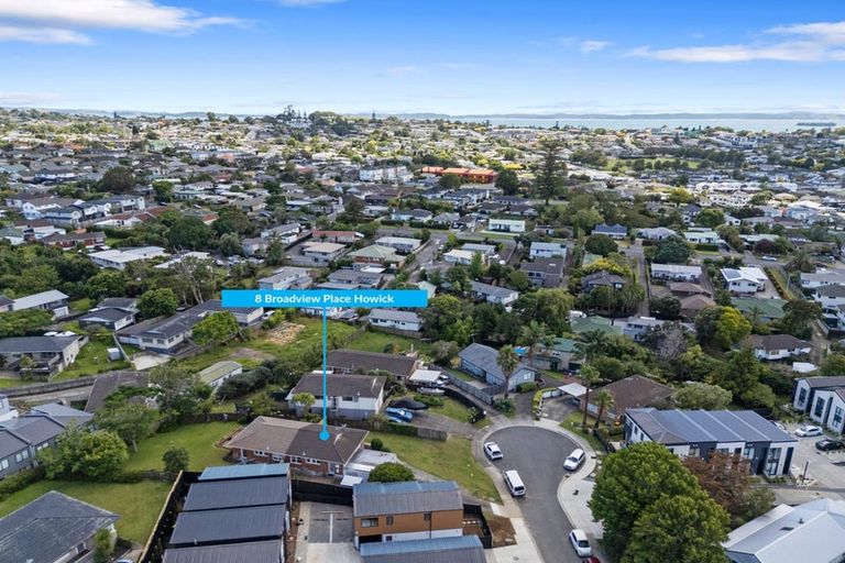 Photo of property in 1/8 Broadview Place, Howick, Auckland, 2014