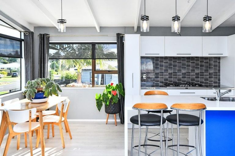 Photo of property in 6 Puriri Avenue, Kaiaua, Pokeno, 2473