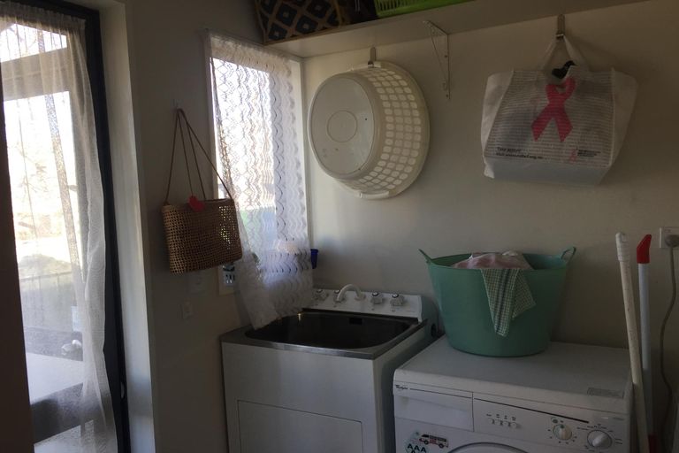 Photo of property in 38 Cairnmuir Crescent, Cromwell, 9310